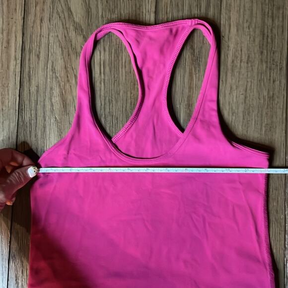 Lululemon Cool Racerback size 4 black and white checkered + raspberry (2) - Picture 4 of 7